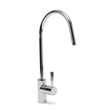 Charger l'image dans la galerie, Gliano Kraan B105 Chroom – Draaibare Kraan voor Waterfiltratie